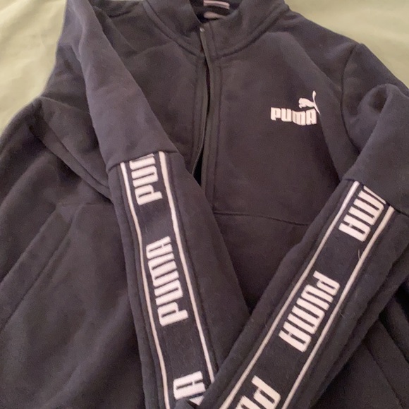 Puma zip up sweater - Picture 2 of 3